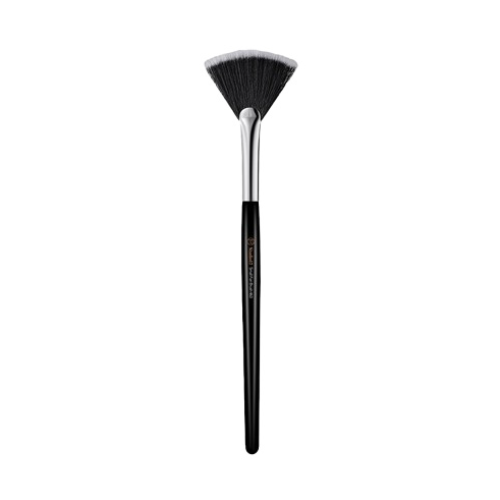 [Brocha] Studio17 Small Fan Brush 463