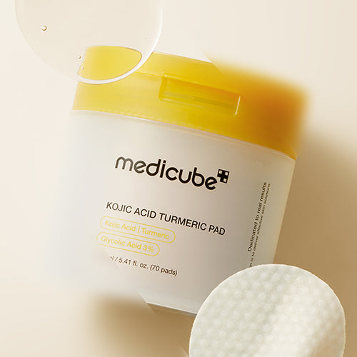 [Almohadillas con tónico] MEDICUBE Kojic Acid Turmeric Pad (70ea)