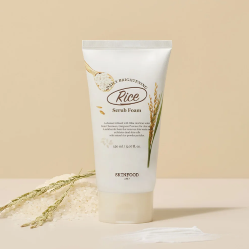 [Limpiador facial exfoliante] Skinfood *renew* Rice Daily Brightening Scrub Foam 150ml