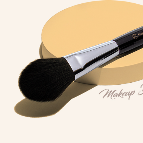 [Brocha para polvos] Studio17 Velvet Powder Brush 423